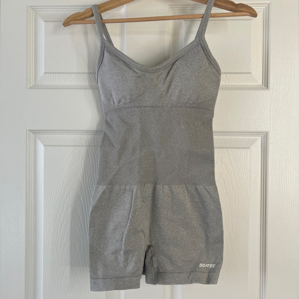 bo+tee bodysuit